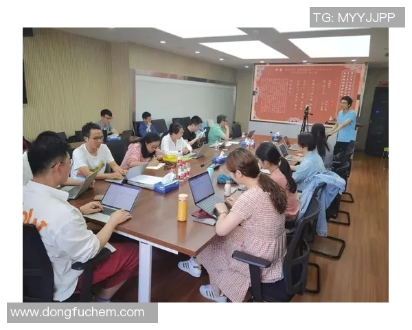 成都篮球队在钻石联赛中的个人能力表现分析与点评