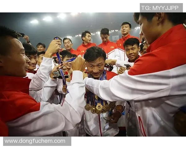 对话黄静：谈足球生涯