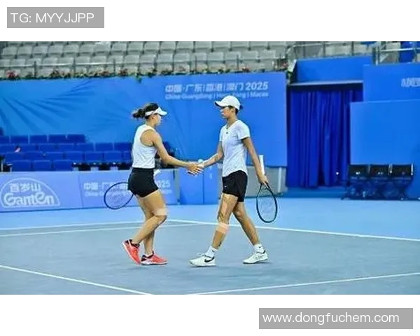 网球纪实:记录北京网球队的奋斗经历 网球纪实:记录北京网球队的奋斗经历